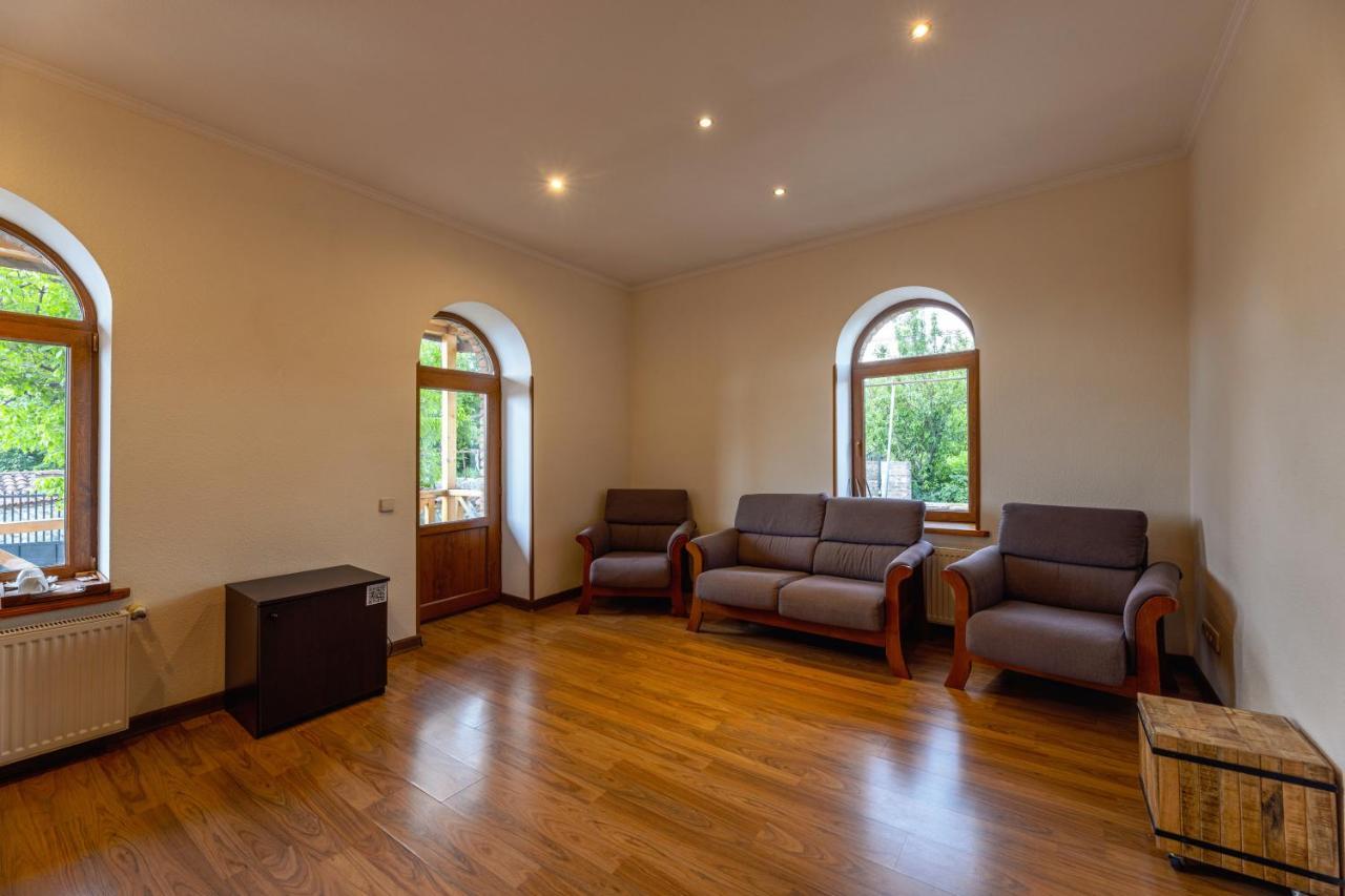 Schuchmann Wines Chateau,Villas & Spa Τελάβι Εξωτερικό φωτογραφία